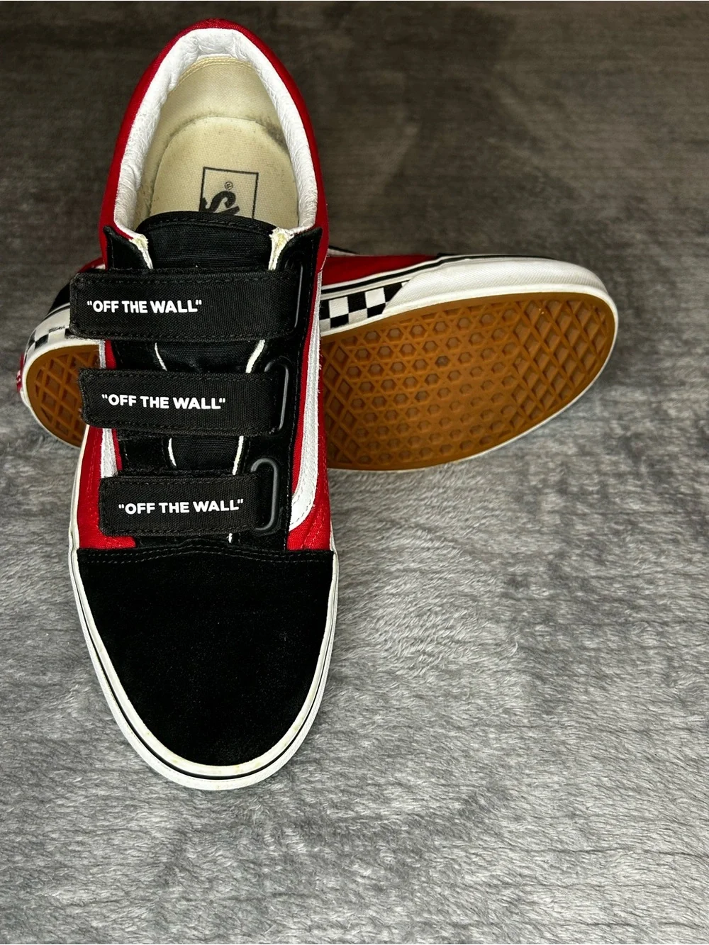 VANS Old Skool “Off The Wall” V Strap Black/Red/White/Checkered - Men's Size 11